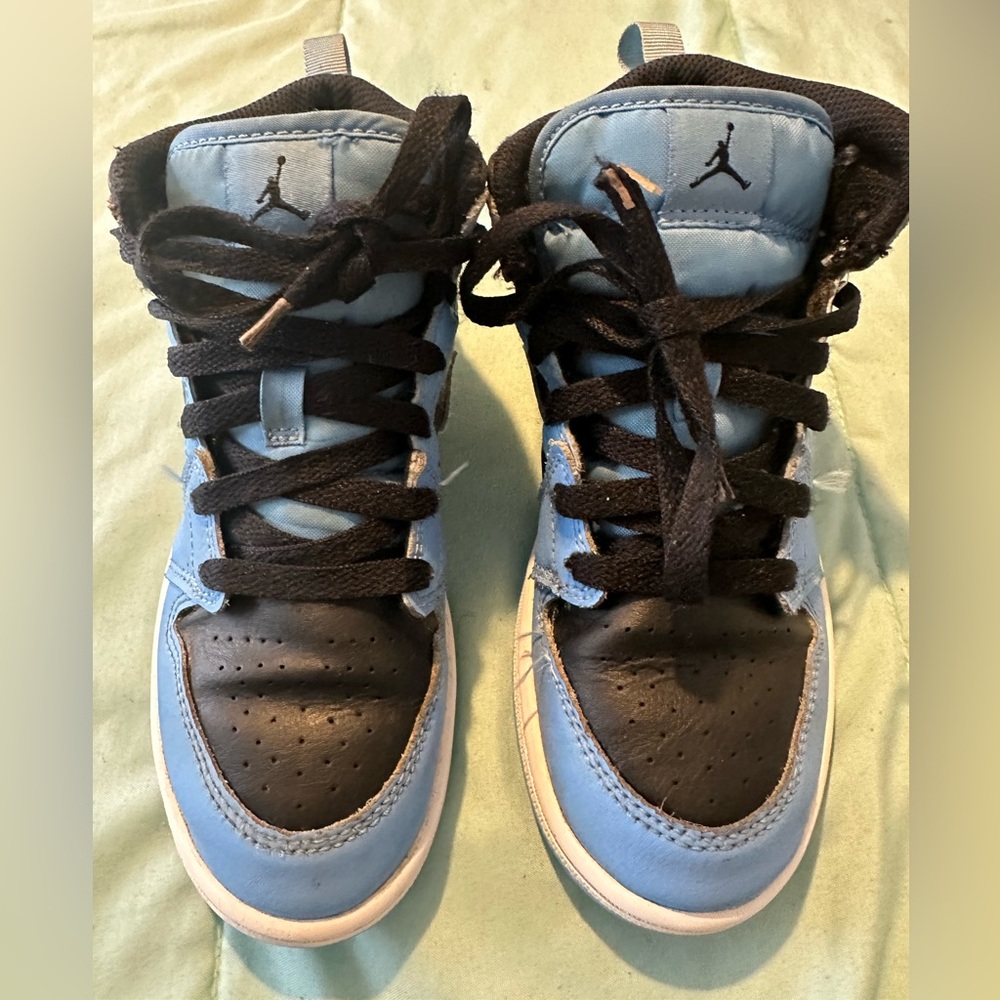 Air Jordan 1 Mid TD University Blue Black